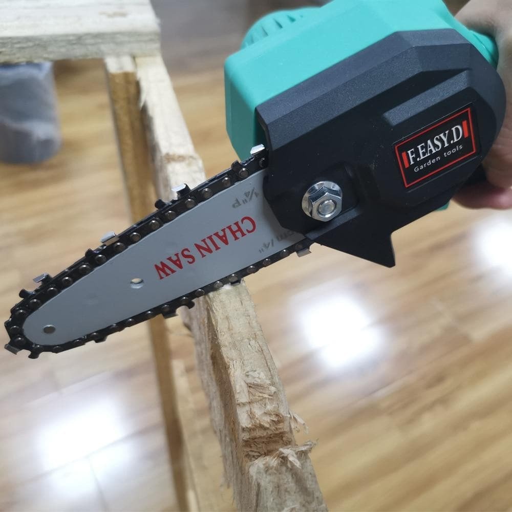 Rechargeable Mini Chainsaw (24V Lithium)